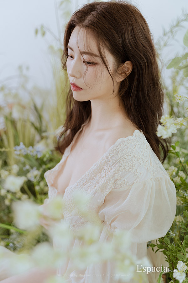 Espacia Korea – YUA EHC (51P/312M)-美了么