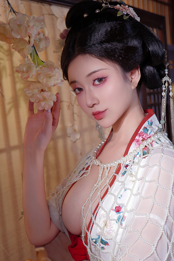 年年 – 广寒宫 (80P/687M)-美了么