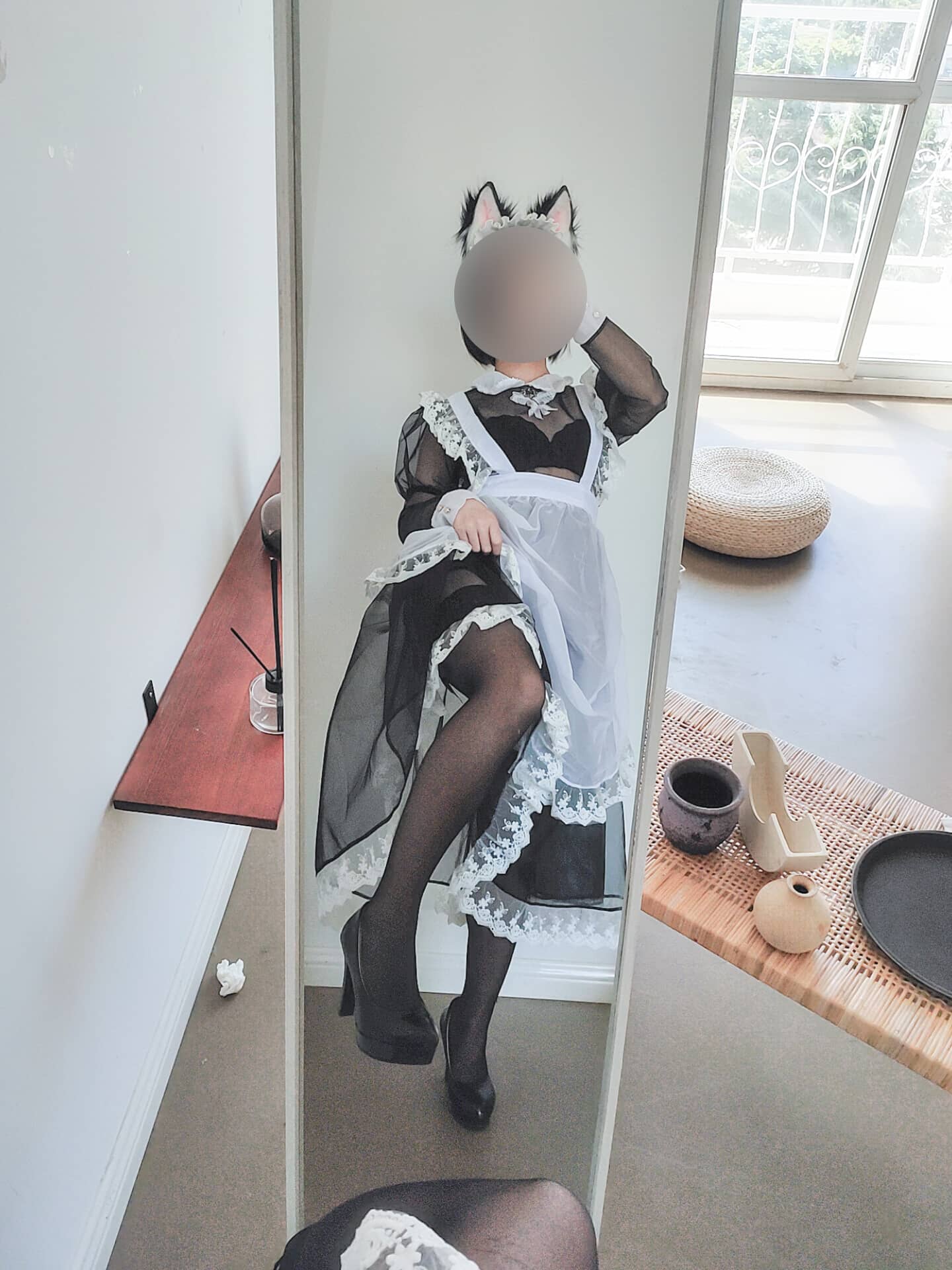 416